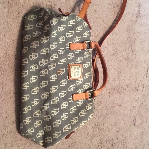 Dooney & Bourke purse - Picture 2 of 4